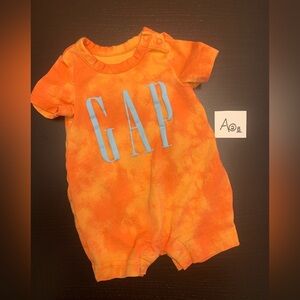 🧸GAP 0-3m Orange Tie-dye Romper